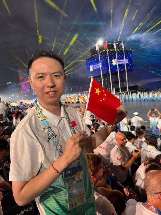 不由自主想 不由自主想