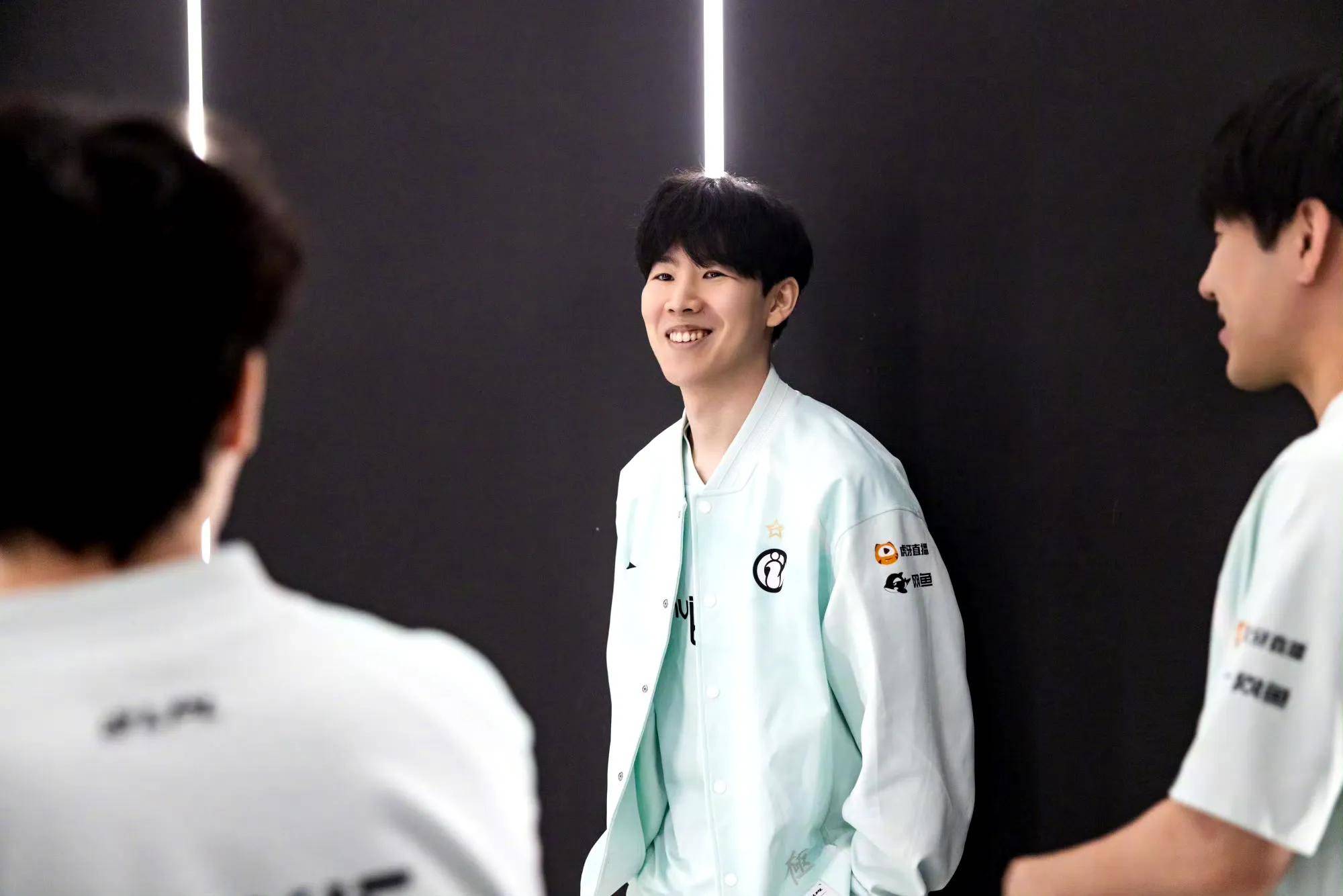 加强法律法 加强法律法