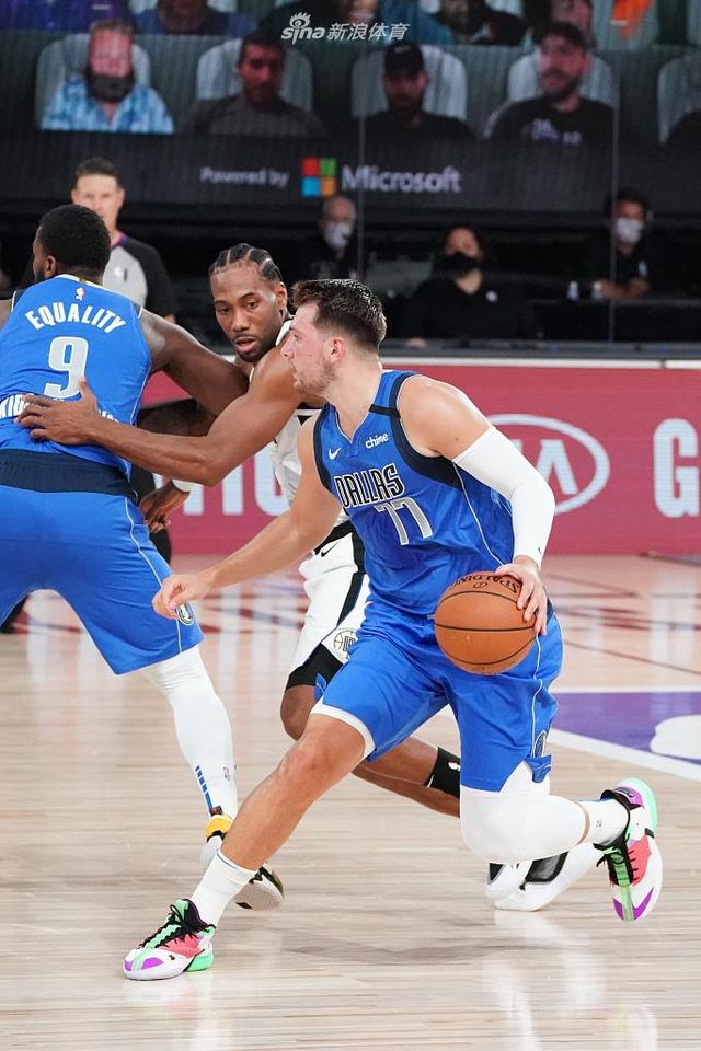 日益成熟的 日益成熟的